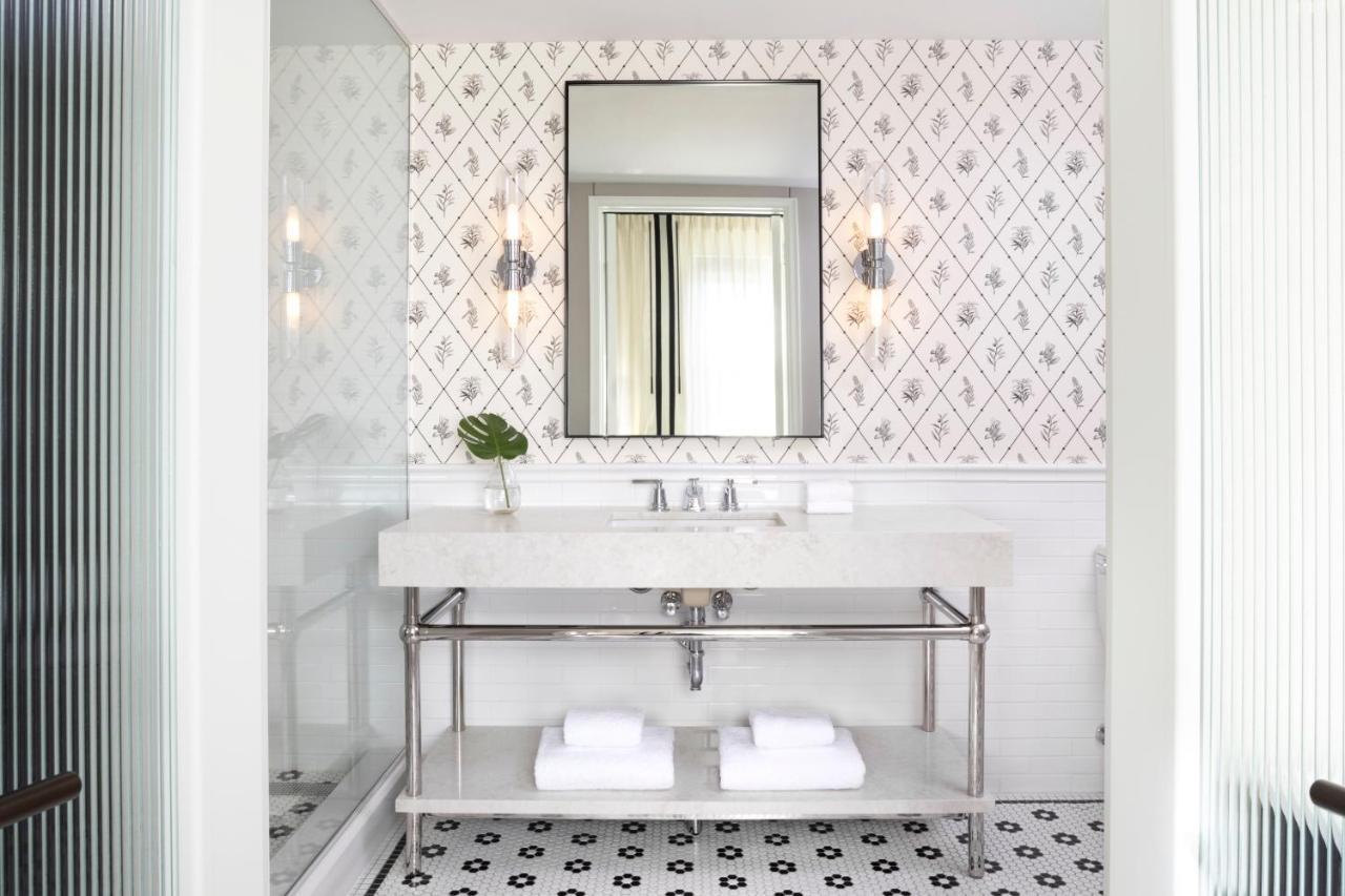 Kimpton Cottonwood By Ihg Hotel